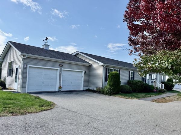2604 Pheasant Lane, Middleboro, MA 02346