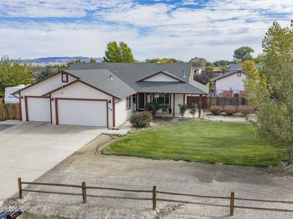 134 Country Ranch Road, Fernley, NV 89408