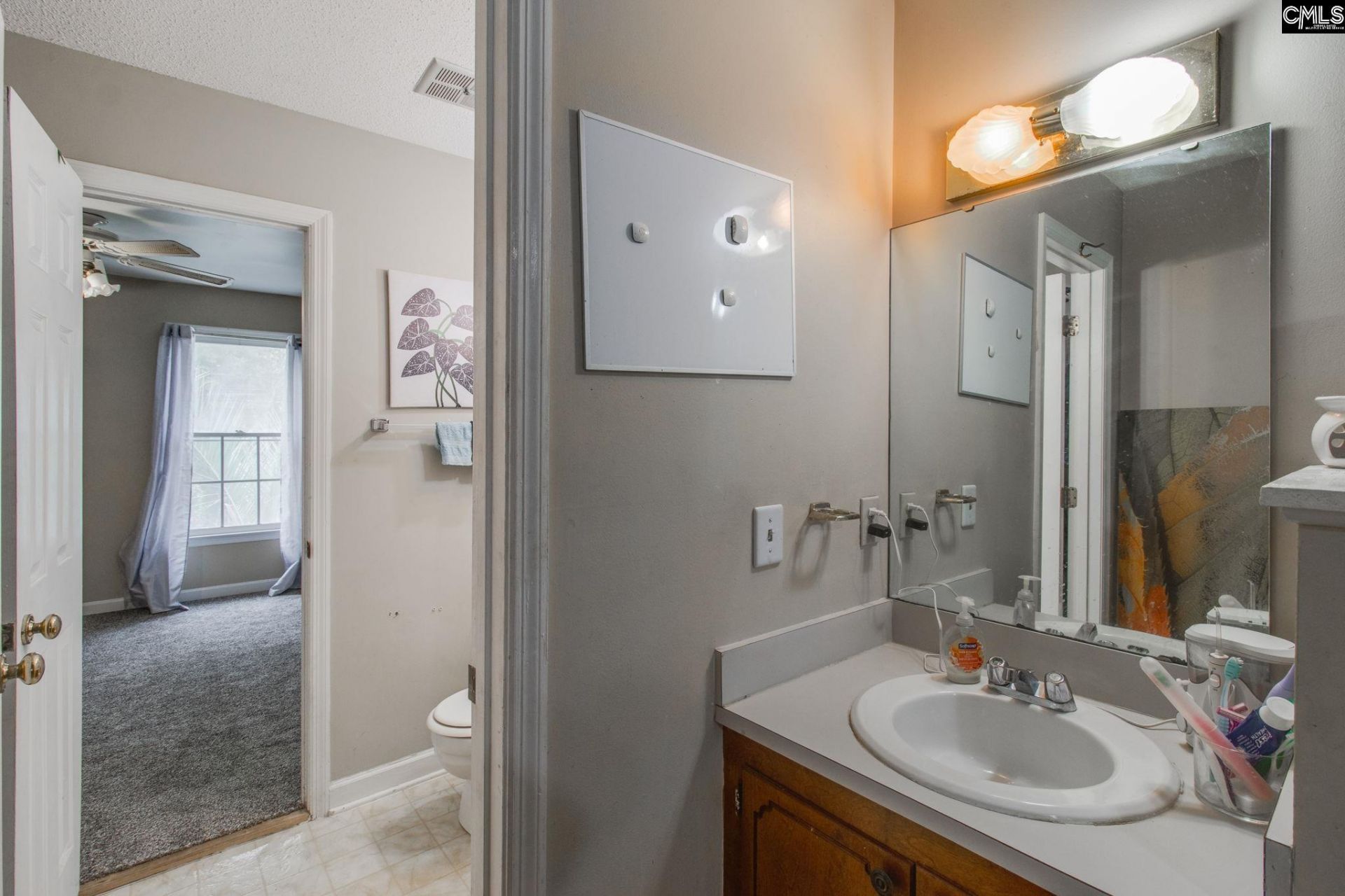 107 Village Walk  Photo 15