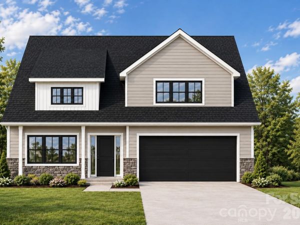 1531 9th Street Lane NW, Hickory, NC 28601