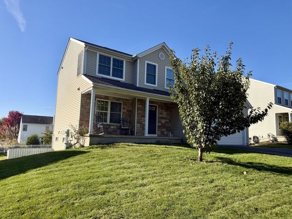 7875 Butterfield Lane, Canal Winchester, OH 43110