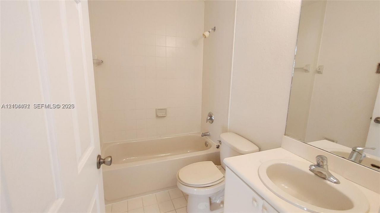 2871 SE 15th Rd , Unit 69, Homestead, FL 33035 Photo