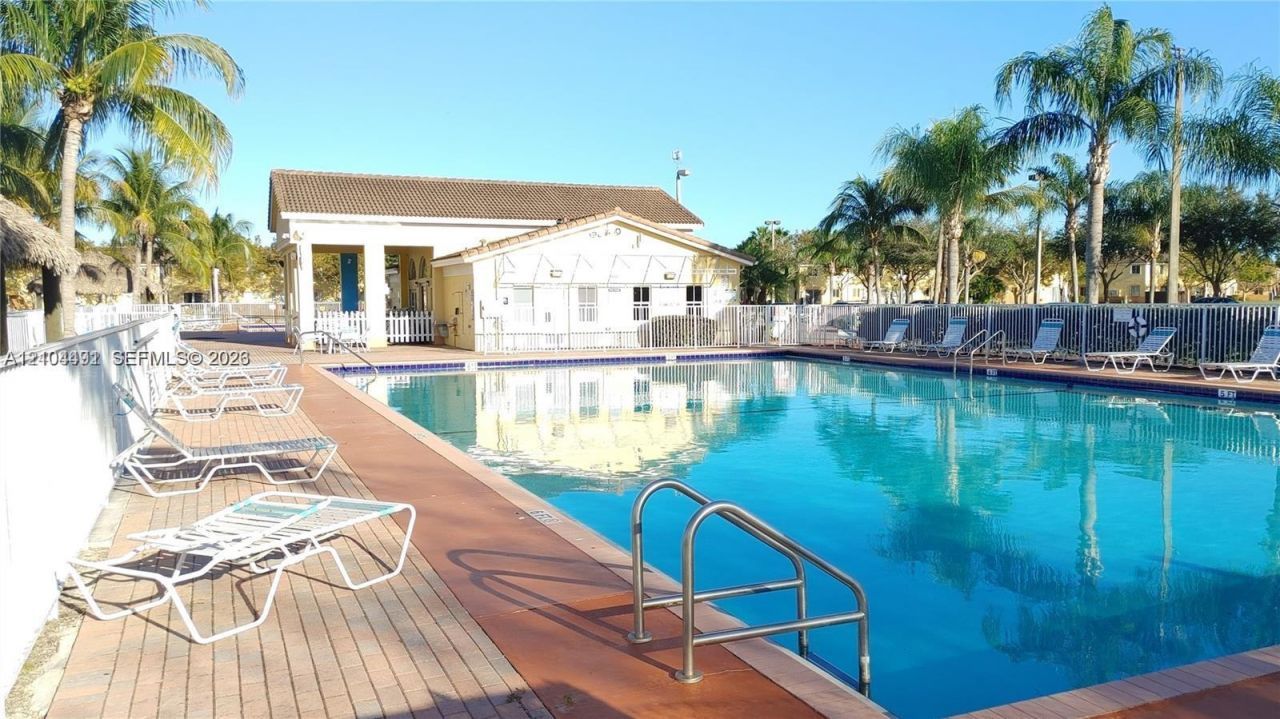 2871 SE 15th Rd , Unit 69, Homestead, FL 33035 Photo