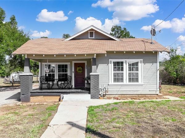 3406 Austin Avenue, Brownwood, TX 76801