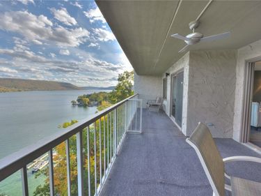 82 Cliffside Drive, Canandaigua, NY 14424