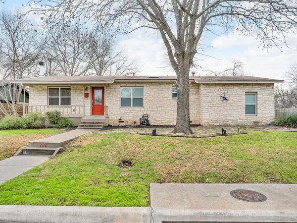 202 E 18th ST , Georgetown, TX 78626