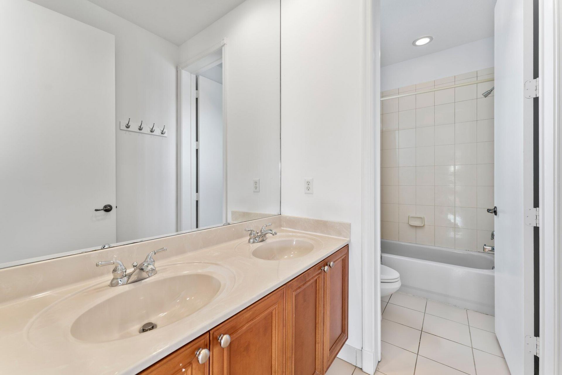 156 Isle Verde Way, Palm Beach Gardens, FL 33418 Photo