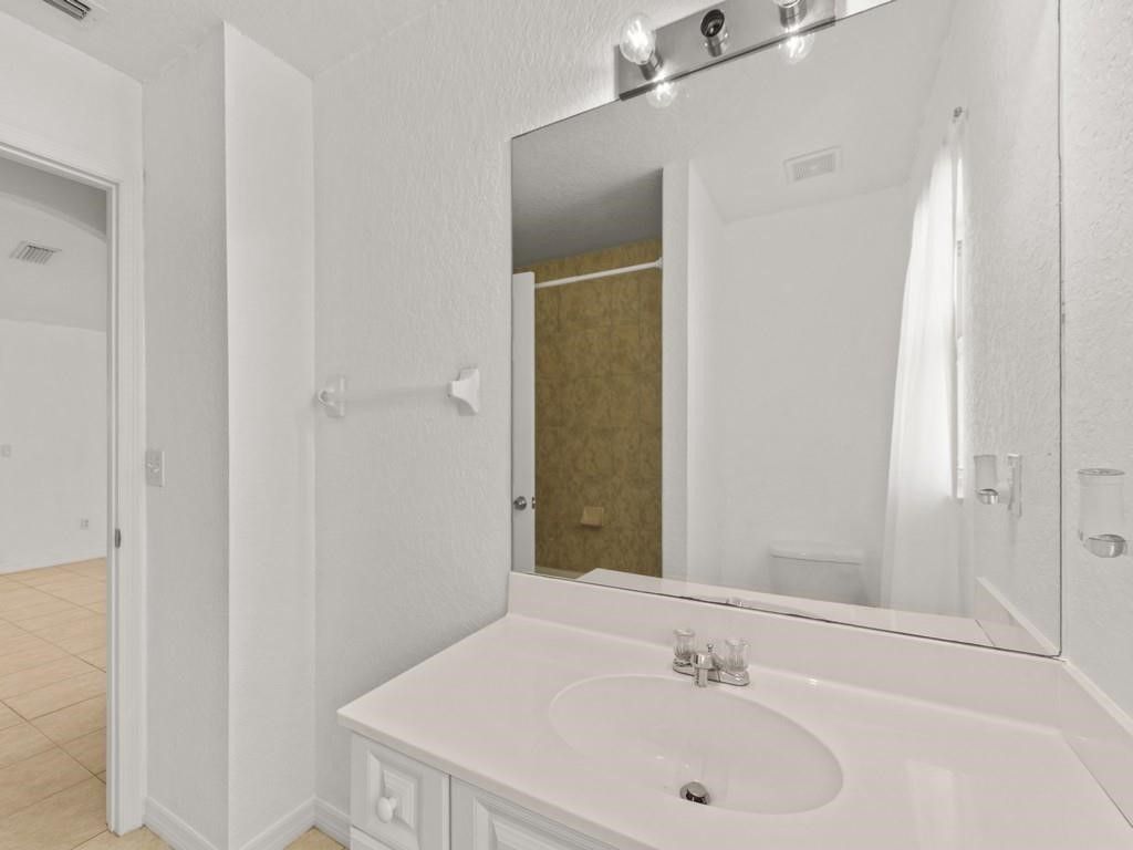 619 Carnival Terrace , Sebastian, FL 32958 Photo