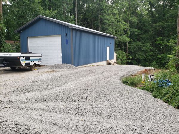 10303 E Red Rose Lane , Rockville, IN 47872