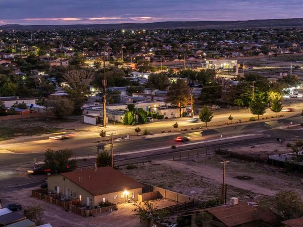 9607 Central Avenue NW, Albuquerque, NM 87121