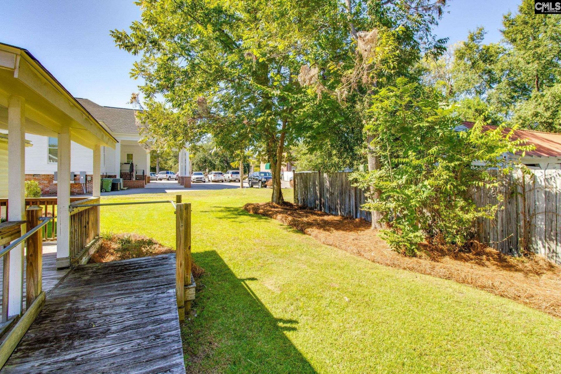 306 Hampton Park  Photo 24