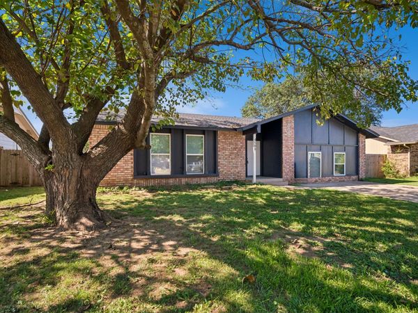 4500 S Elm Avenue , Broken Arrow, OK 74011