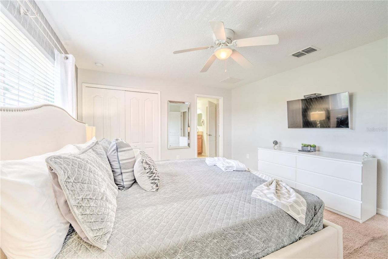 8961 Bismarck Palm Rd , Kissimmee, FL 34747 Photo