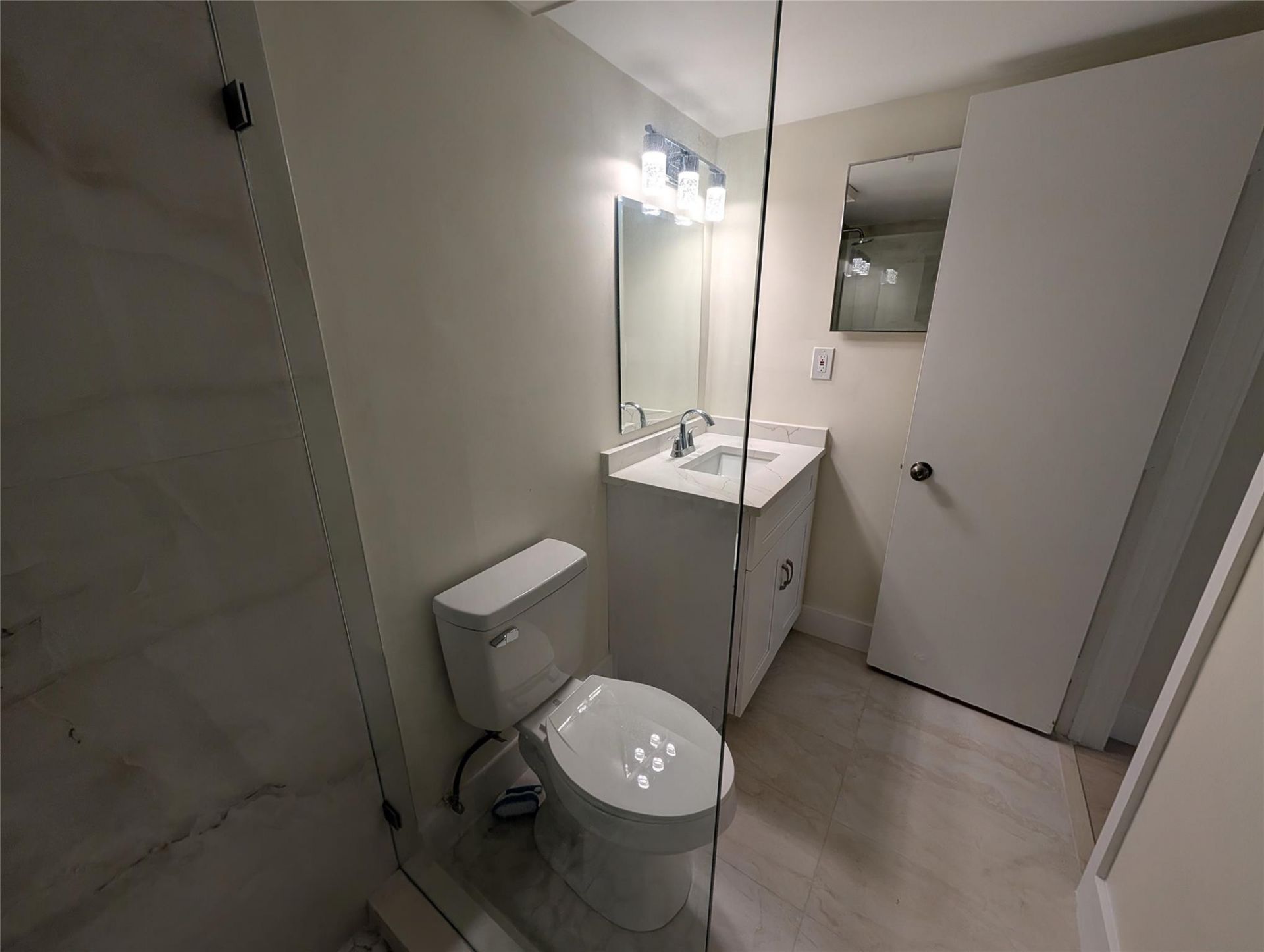 6040 Shaker Wood Circle, Tamarac, FL 33319 Photo