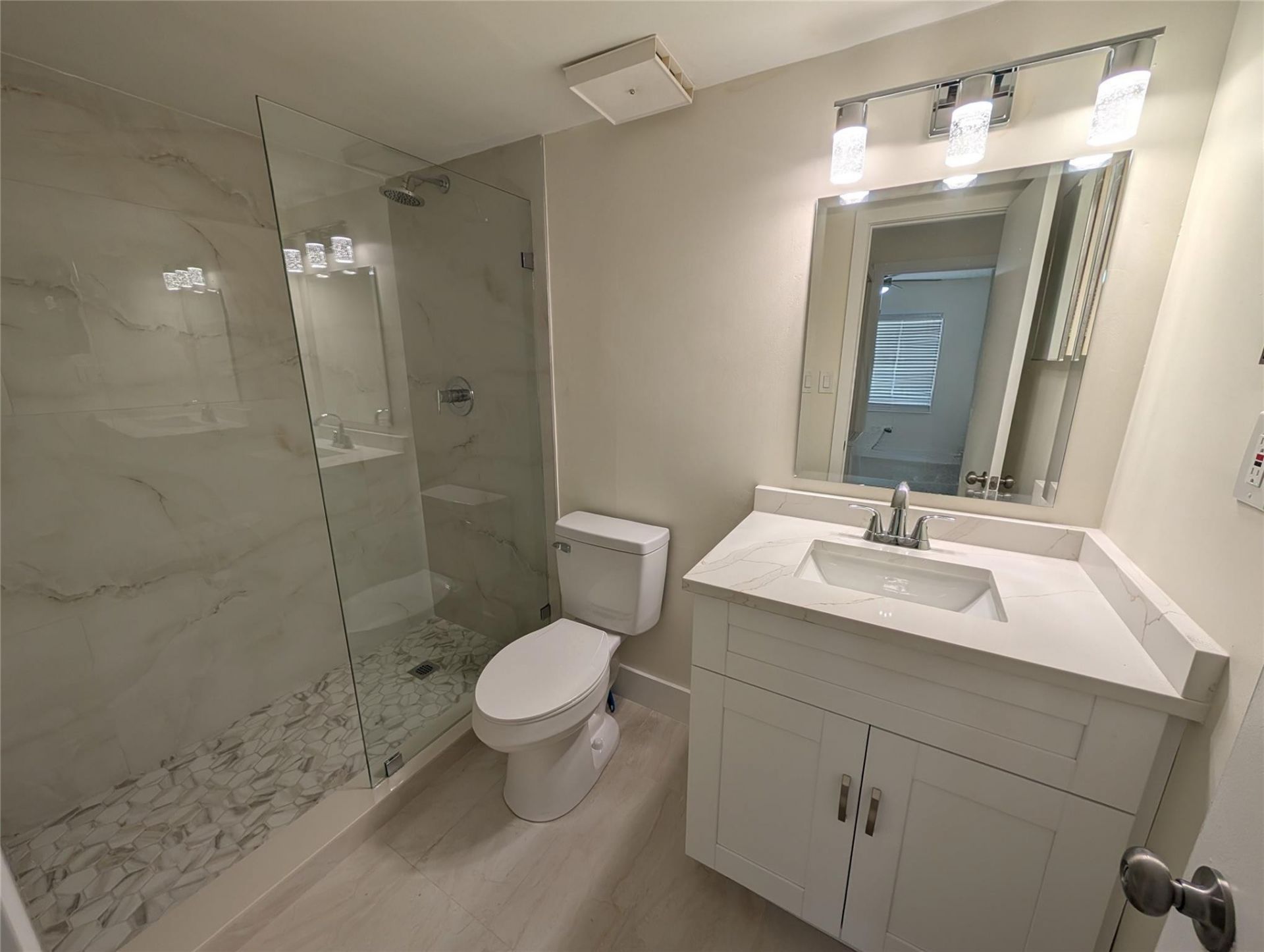 6040 Shaker Wood Circle, Tamarac, FL 33319 Photo