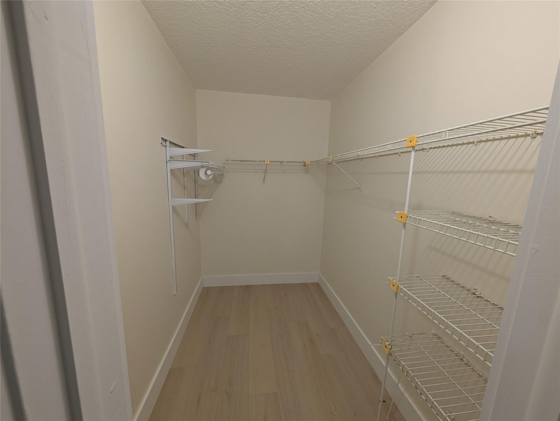 6040 Shaker Wood Circle, Tamarac, FL 33319 Photo