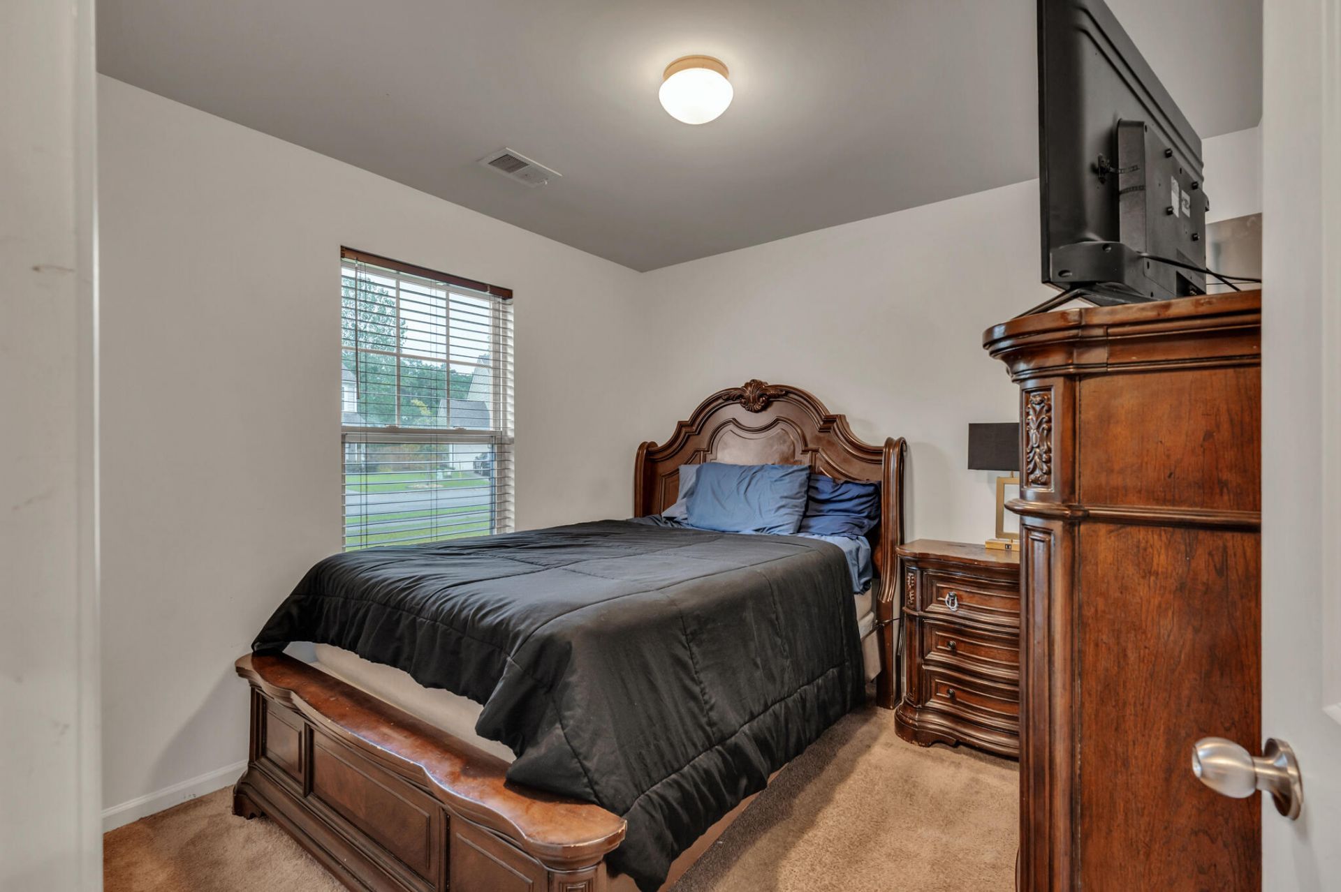 108 Rockingham Way Photo 15