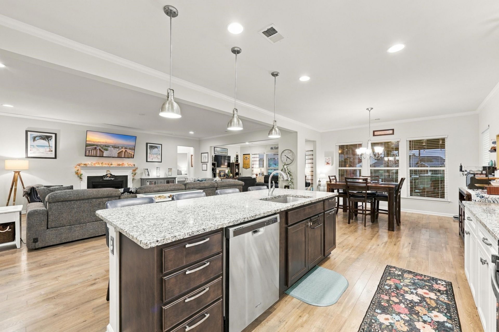 213 Three Oak Ln. Photo 41