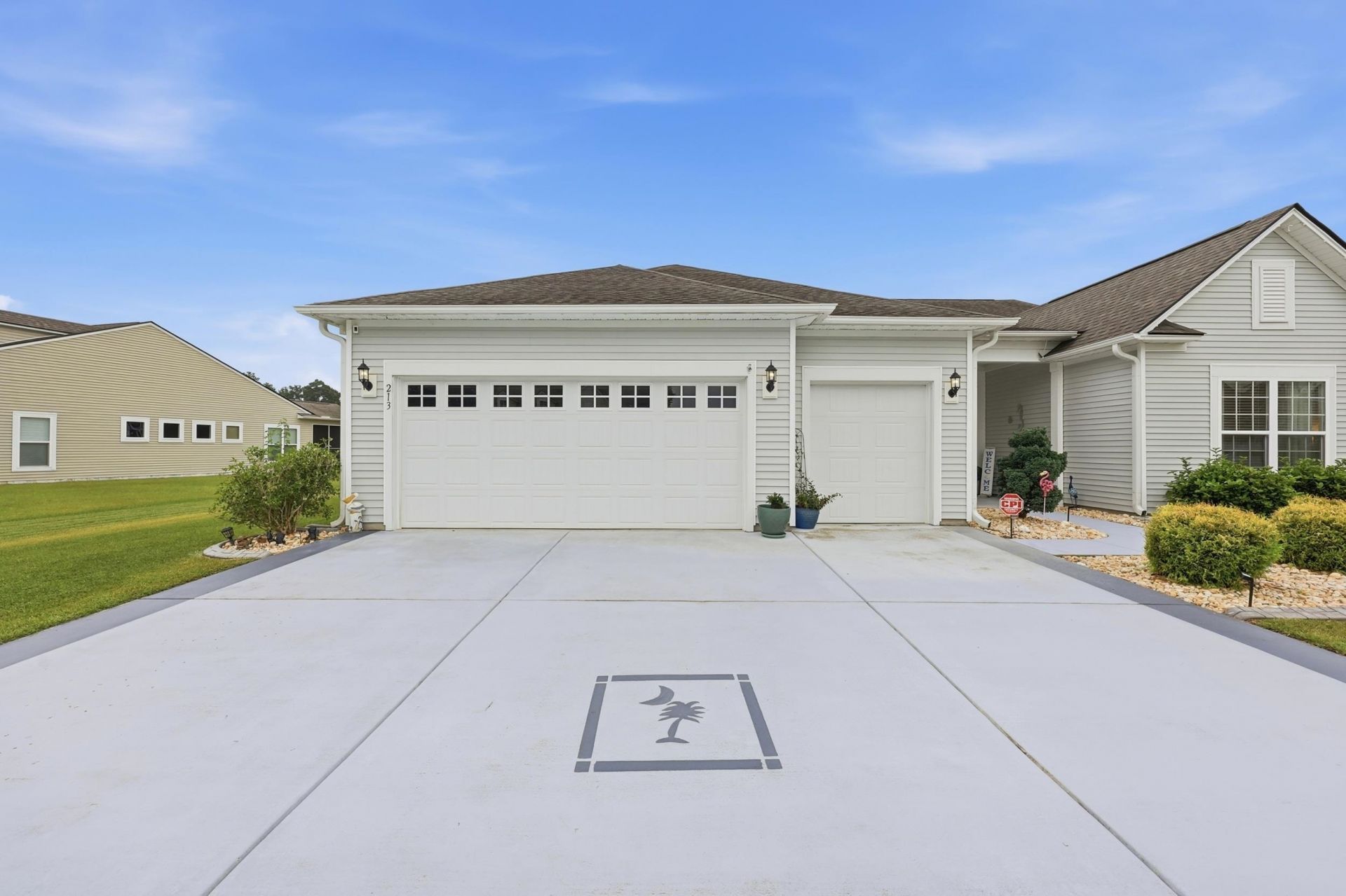 213 Three Oak Ln. Photo 8
