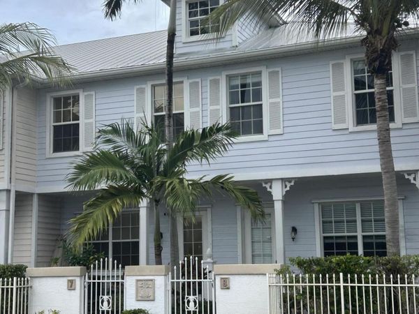 902 S FEDERAL Highway, Unit 8, Lake Worth Beach, FL 33460