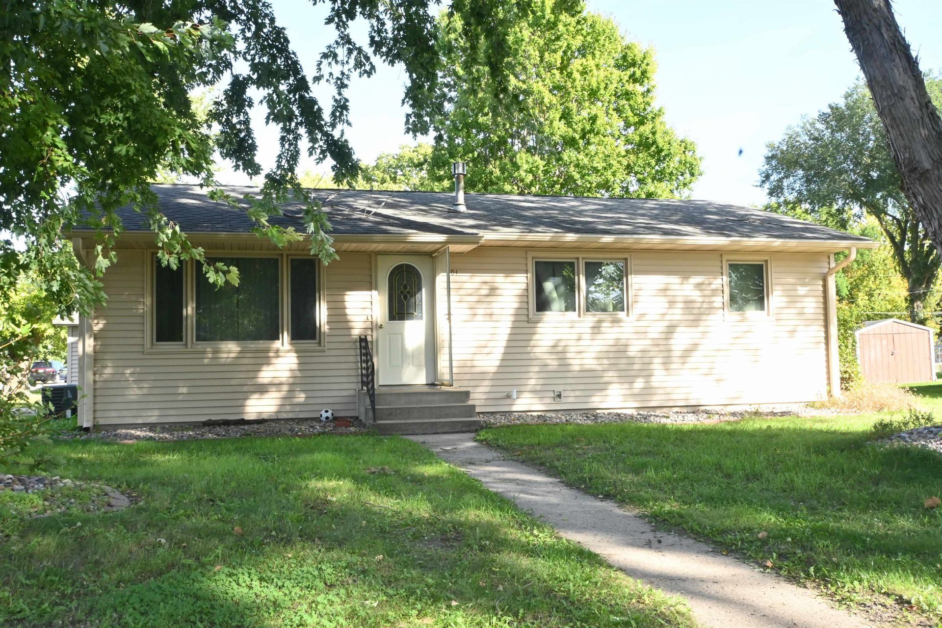701 Meadowlark Avenue, Sac City, IA 50583 Main Photo