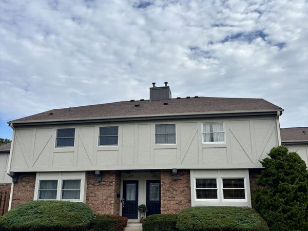106 Queens Cove, Barrington, IL 60010