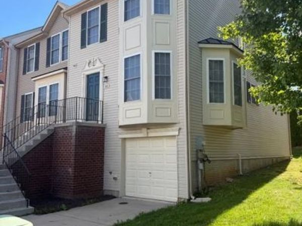 901 MERCER DRIVE, HAGERSTOWN, MD 21742