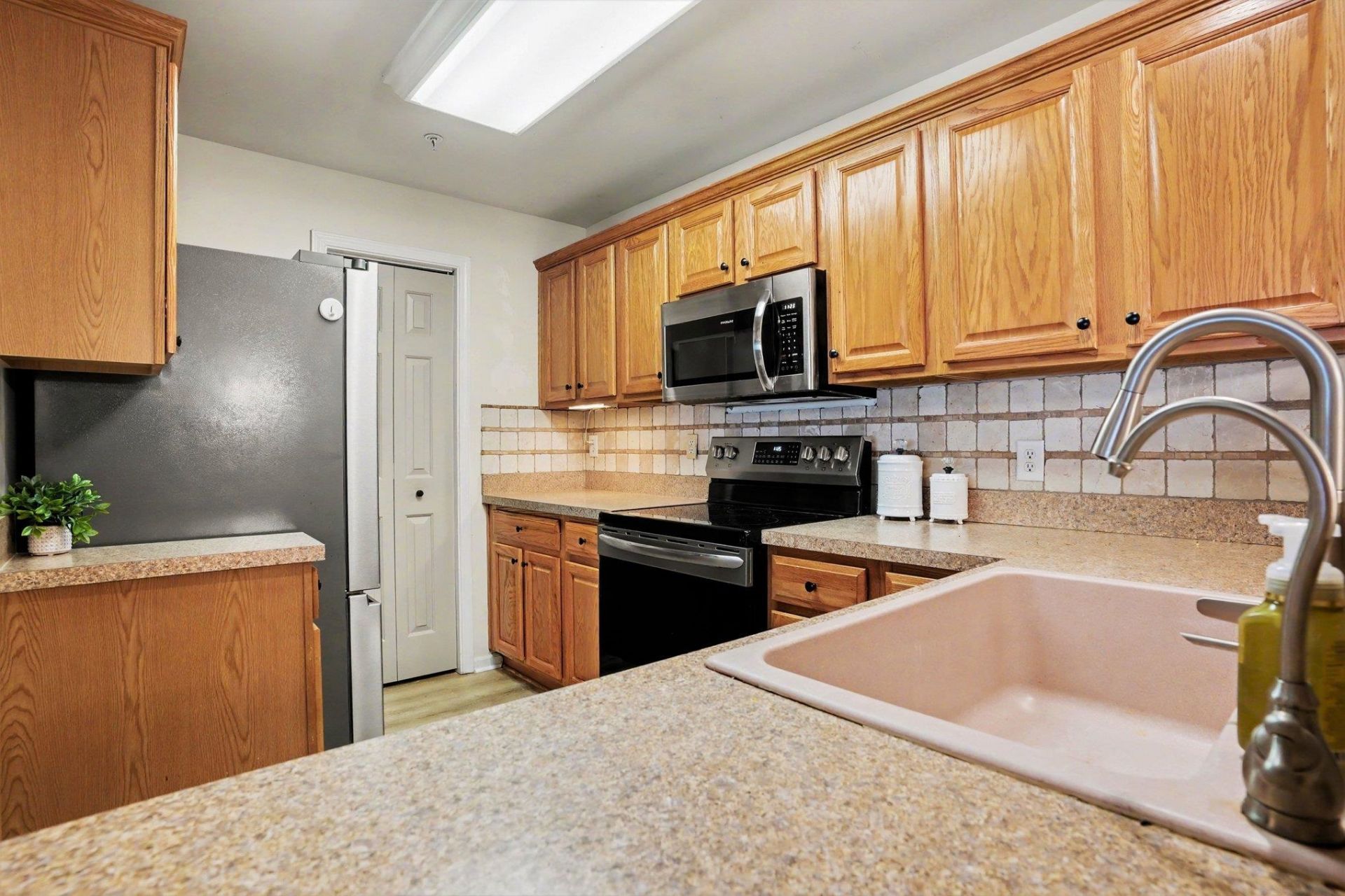 131 Veranda Way  Photo 11