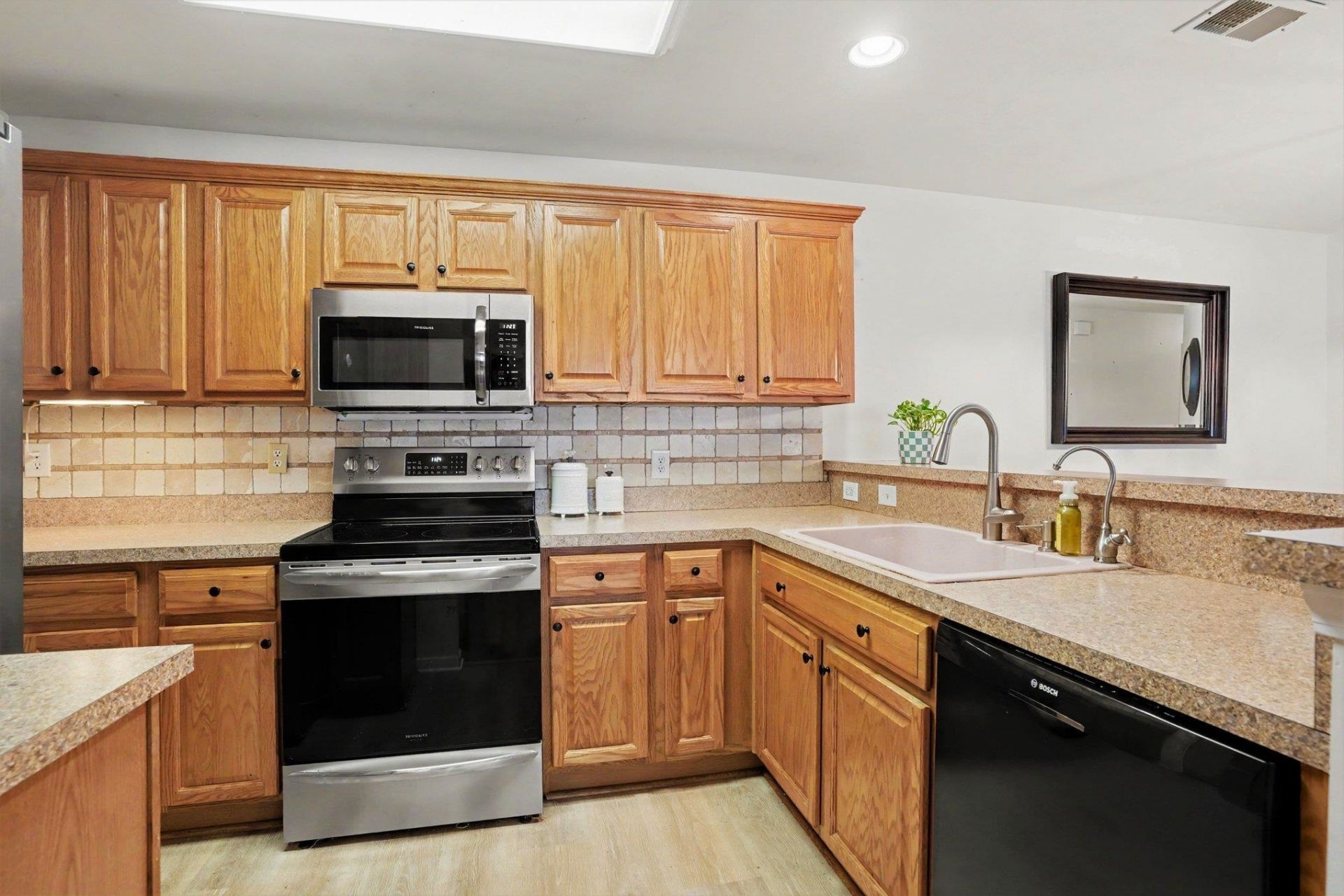 131 Veranda Way  Photo 13