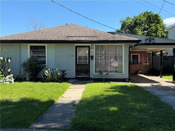 1918 ILLINOIS Avenue , Kenner, LA 70062