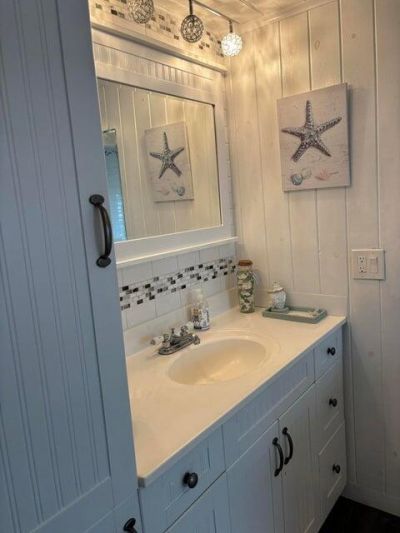 124 S Bay Harbor Drive, Key Largo, FL 33037 Photo