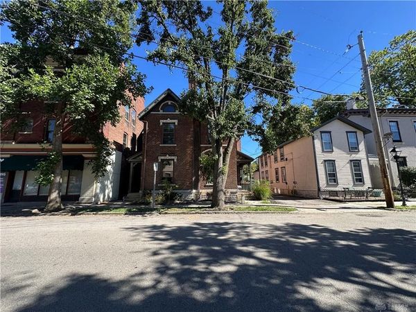 106 Brown Street, Dayton, OH 45402