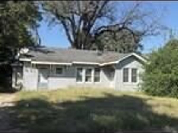 165 Cherry, Clarksdale, MS 38614