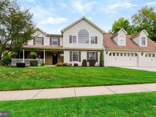 6468 HEATHERFIELD WAY, HARRISBURG, PA 17112
