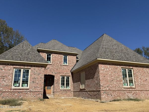 2402 Glenmore Cove, Hernando, MS 38632