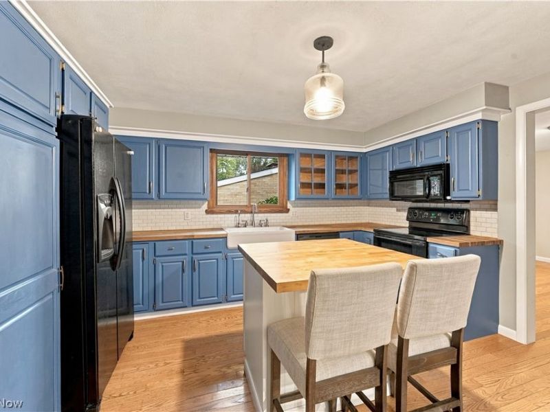622 Summit Street SE, North Canton, OH 44720 Photo 11