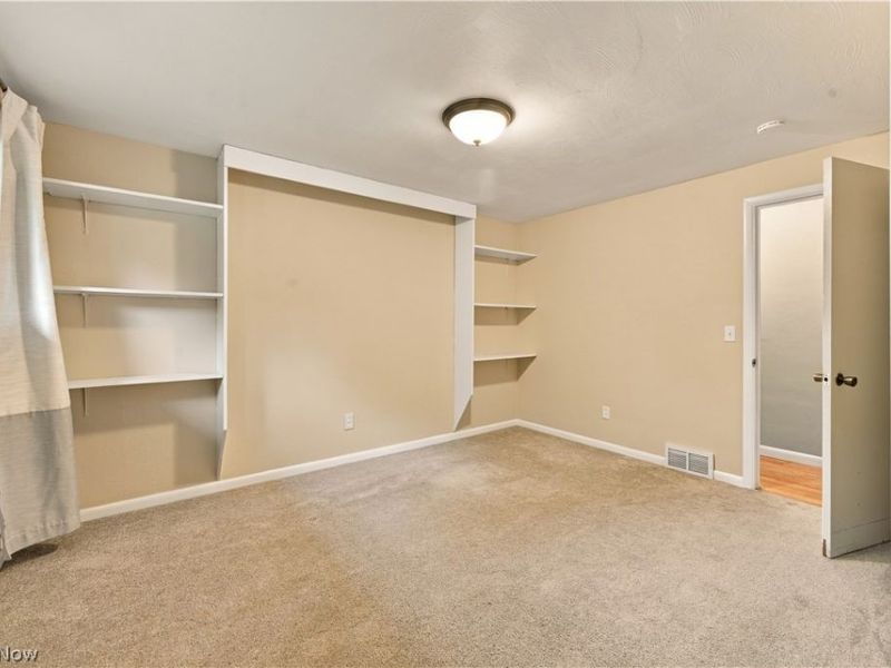 622 Summit Street SE, North Canton, OH 44720 Photo 24