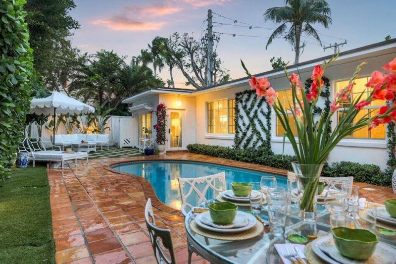 156 Peruvian Avenue, Palm Beach, FL 33480 Photo