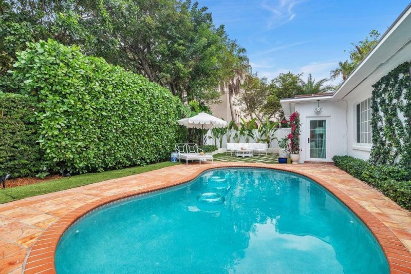 156 Peruvian Avenue, Palm Beach, FL 33480 Photo