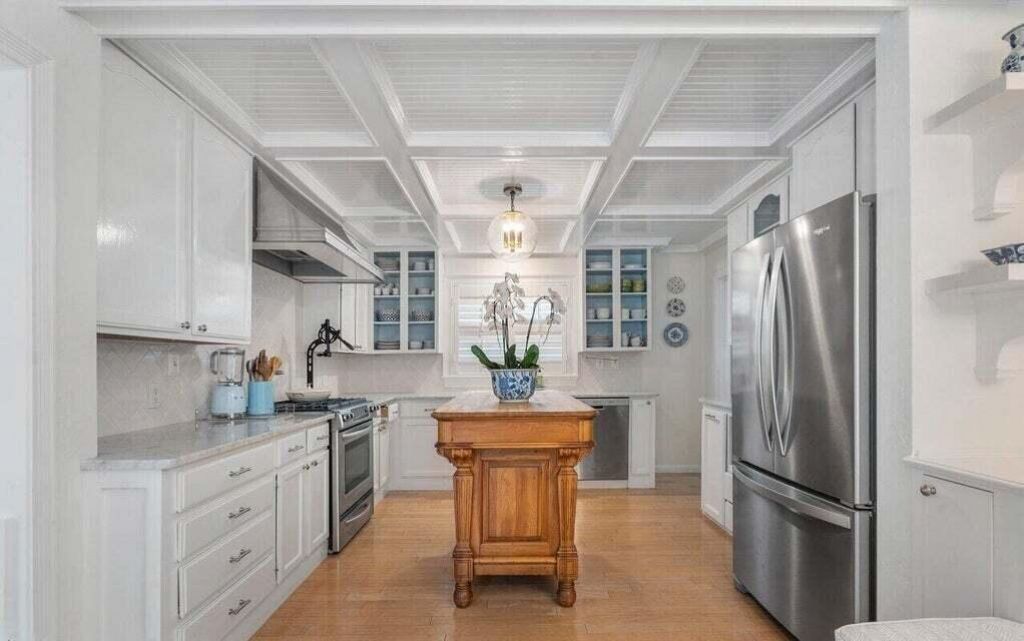 156 Peruvian Avenue, Palm Beach, FL 33480 Photo