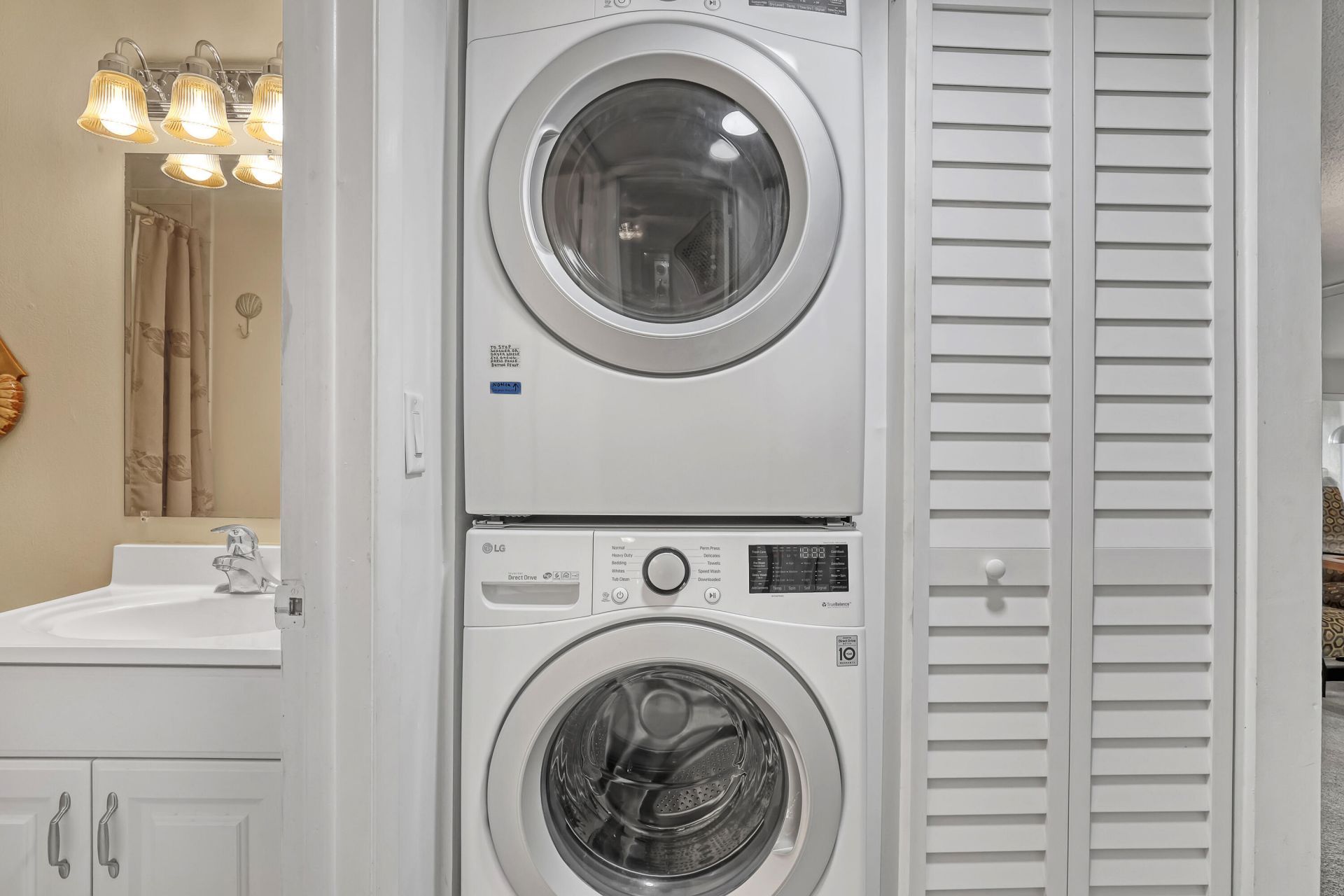 1100 Surf Road, Unit 215, Singer Island, FL 33404 Photo