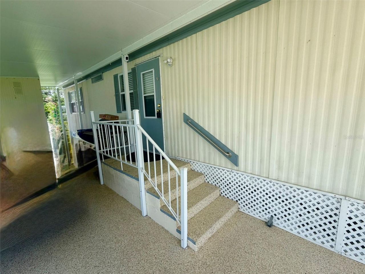 2253 Piazza Drive , Sarasota, FL 34238 Photo