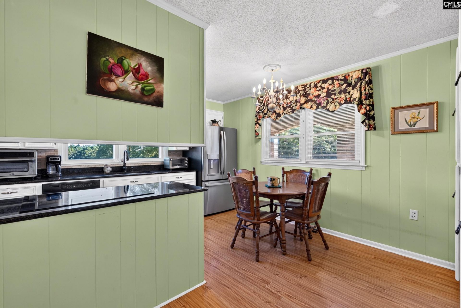 2323 Belfast Road  Photo 11