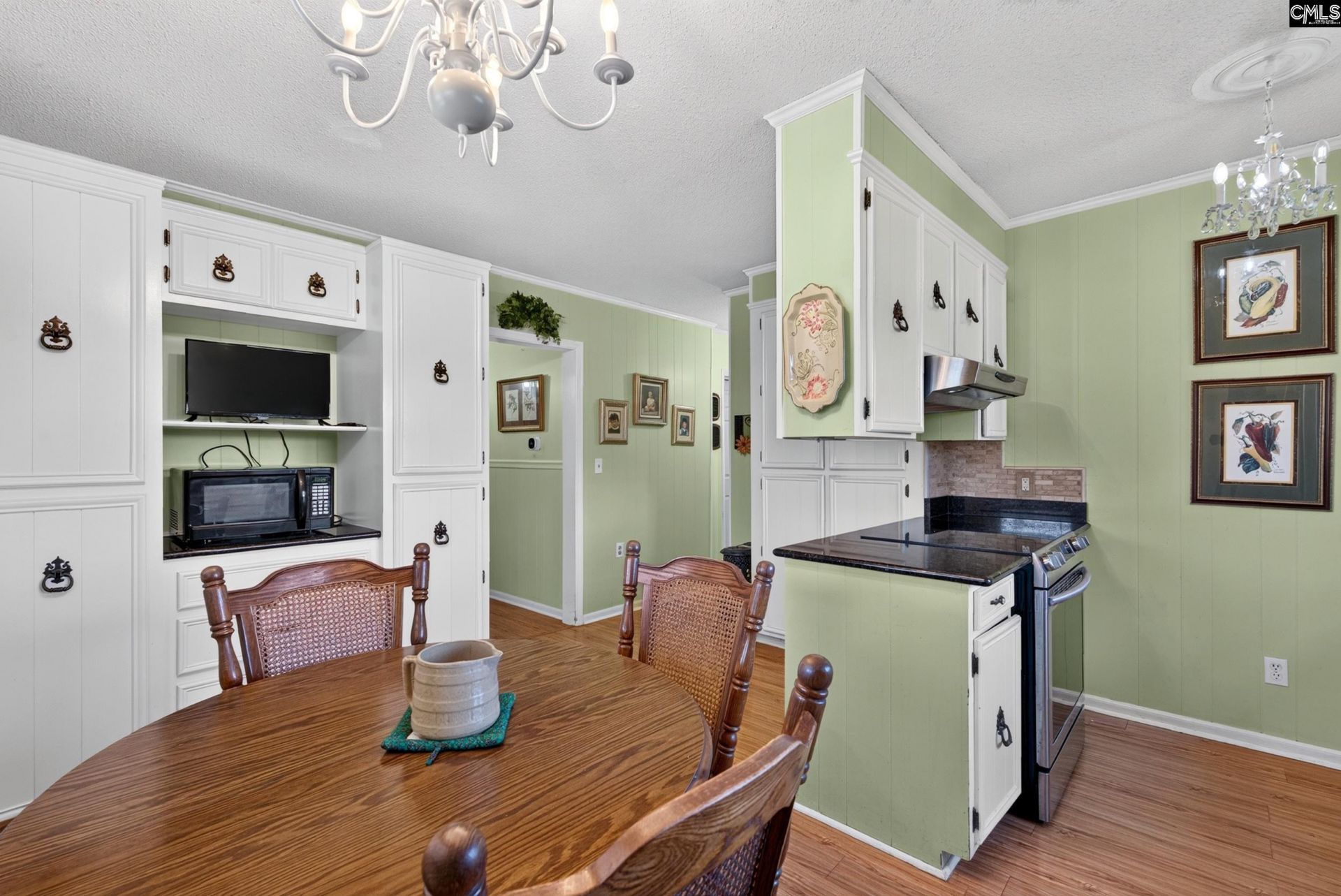 2323 Belfast Road  Photo 12