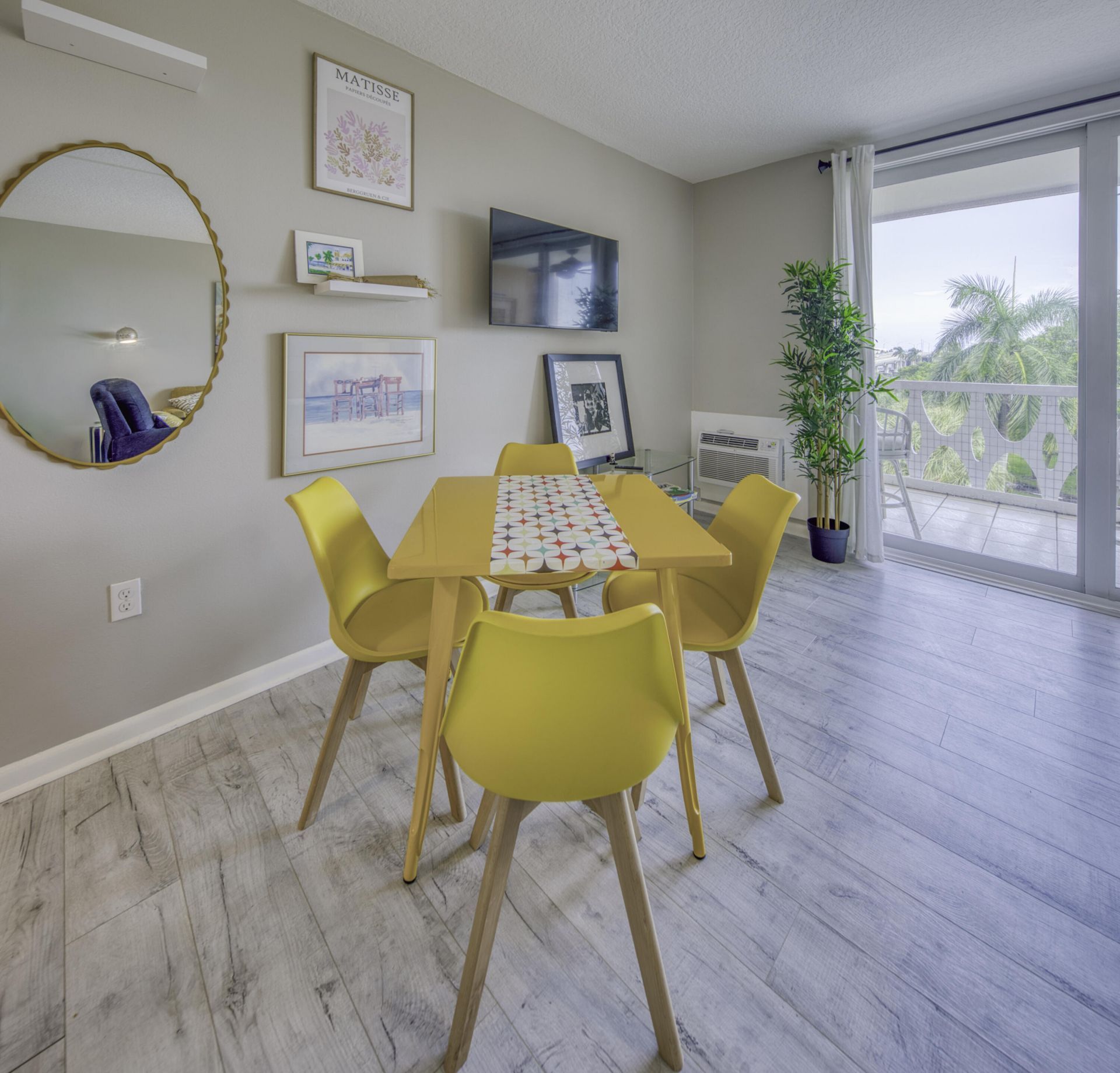 15 S Golfview Road, Unit 505, Lake Worth Beach, FL 33460 Photo