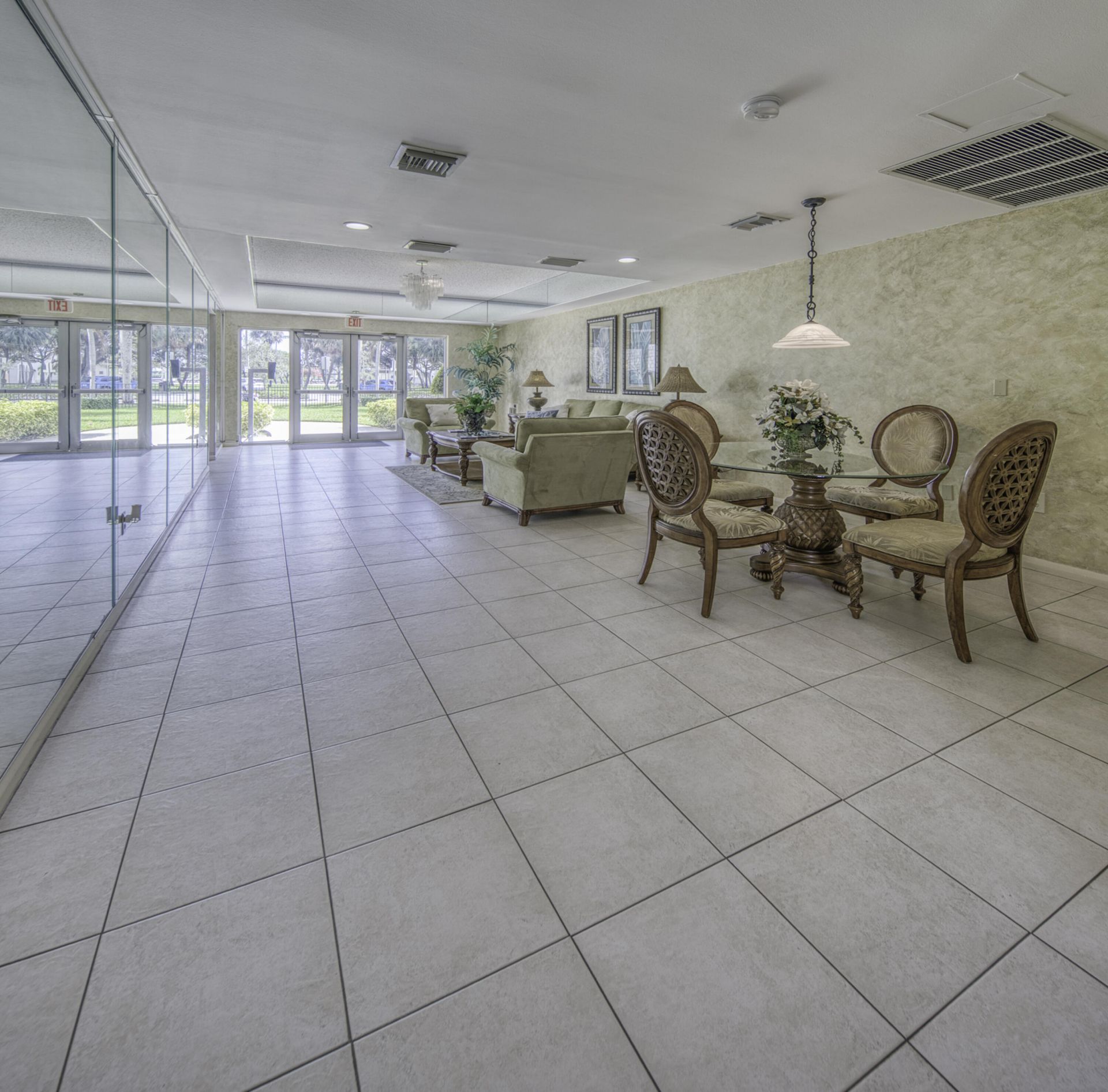 15 S Golfview Road, Unit 505, Lake Worth Beach, FL 33460 Photo