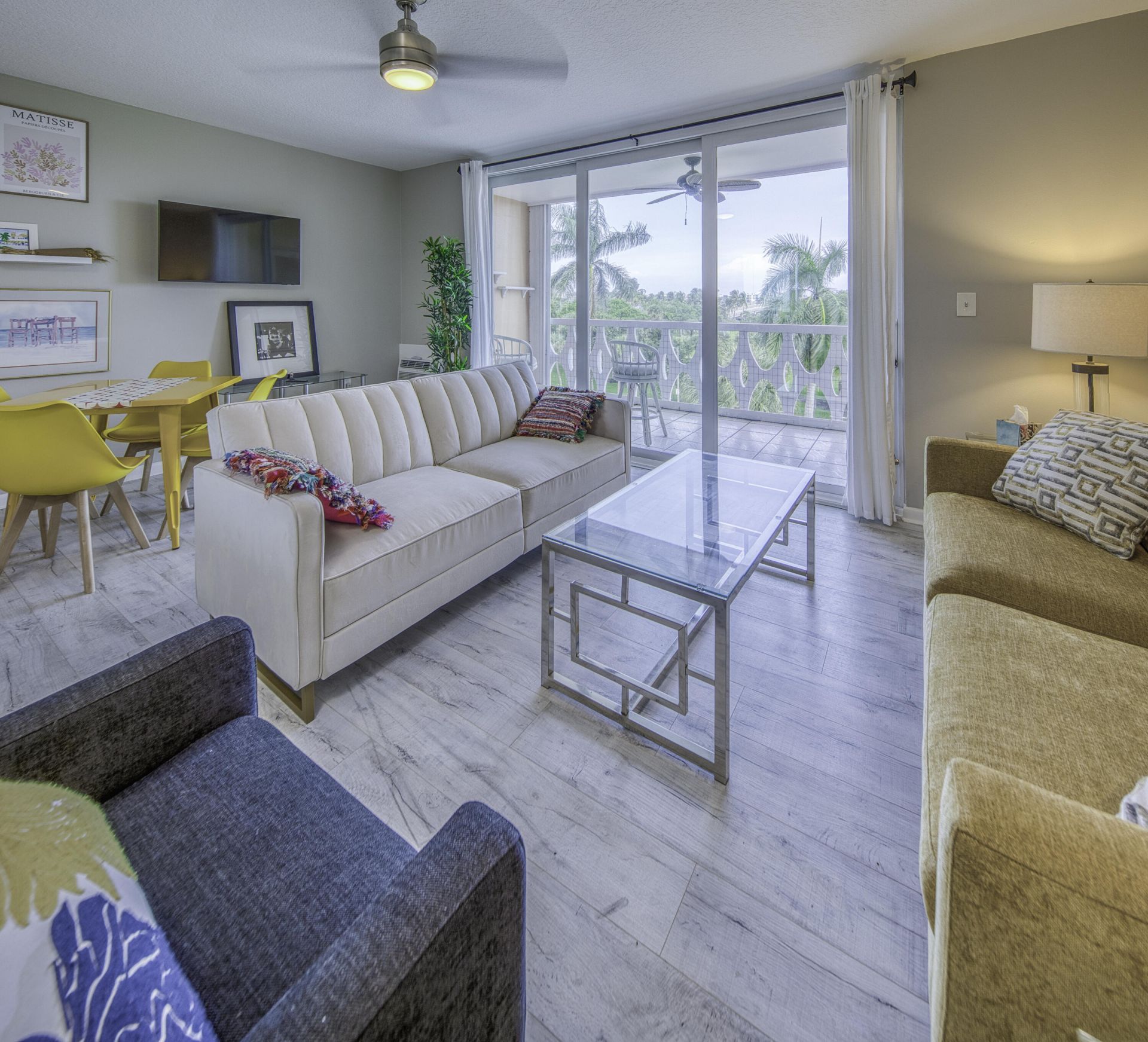 15 S Golfview Road, Unit 505, Lake Worth Beach, FL 33460 Photo