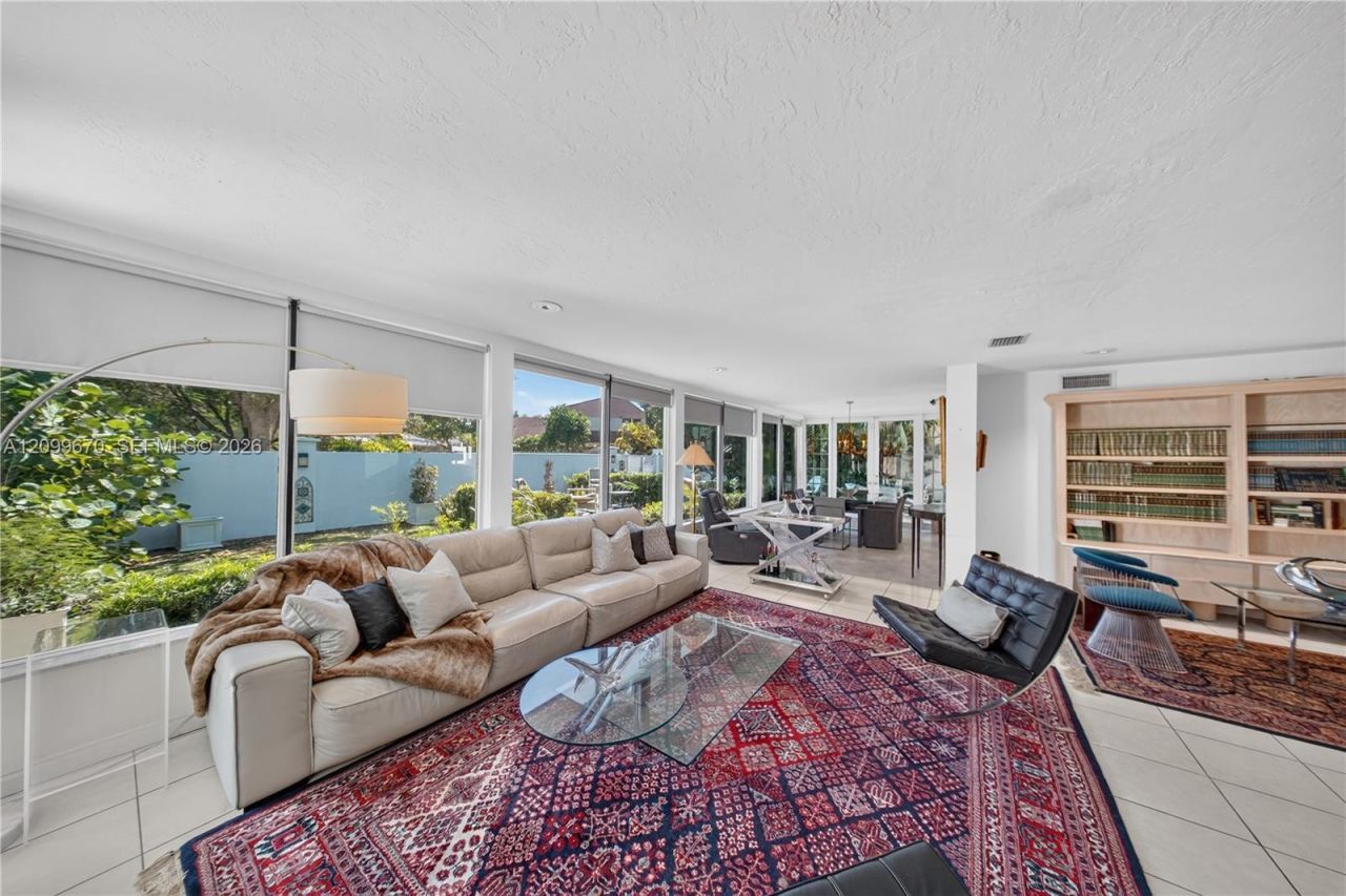 20304 SW 85th Ave, Cutler Bay, FL 33189 Photo