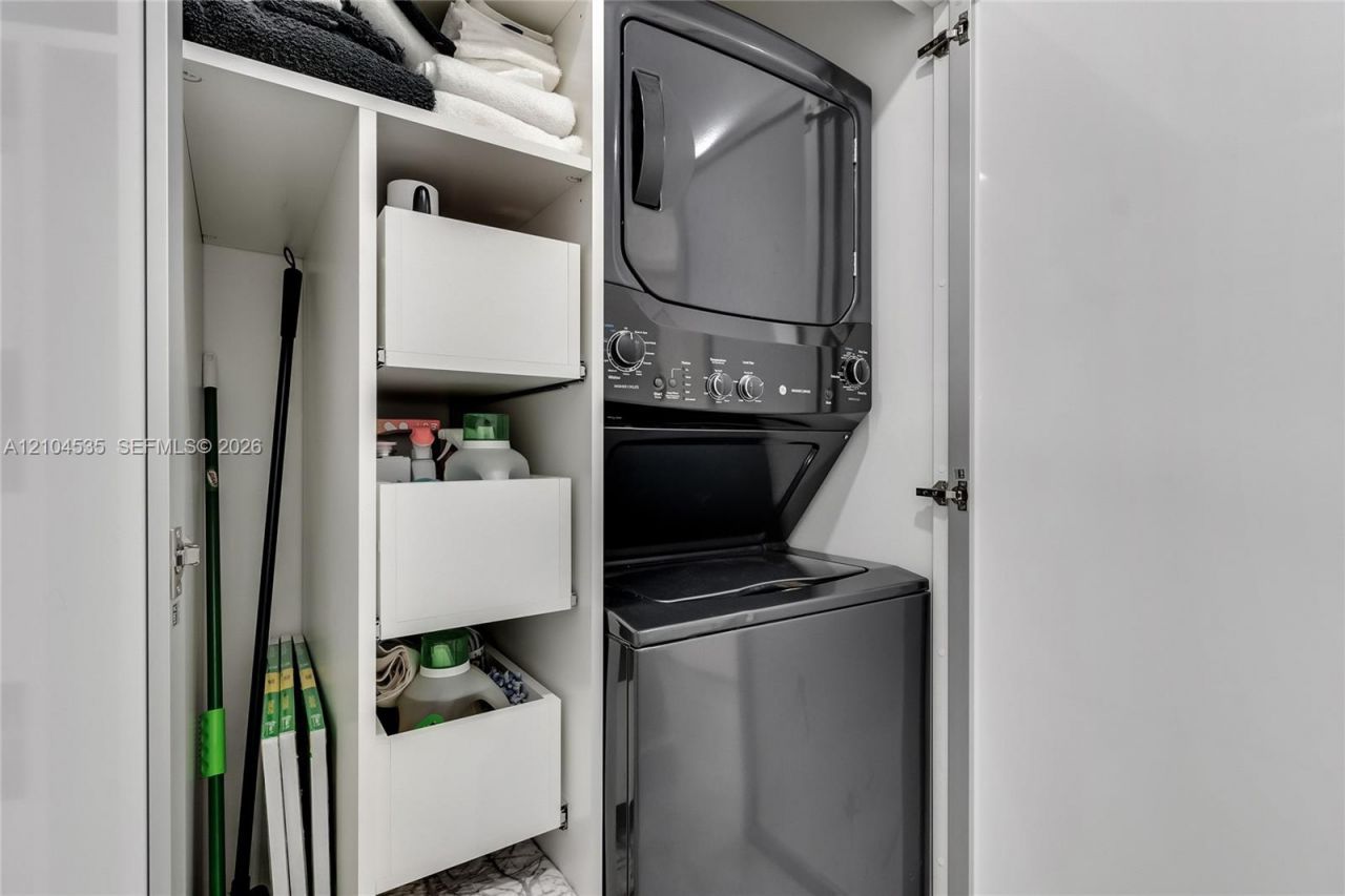 21244 Harbor Way, Unit 211-21, Aventura, FL 33180 Photo
