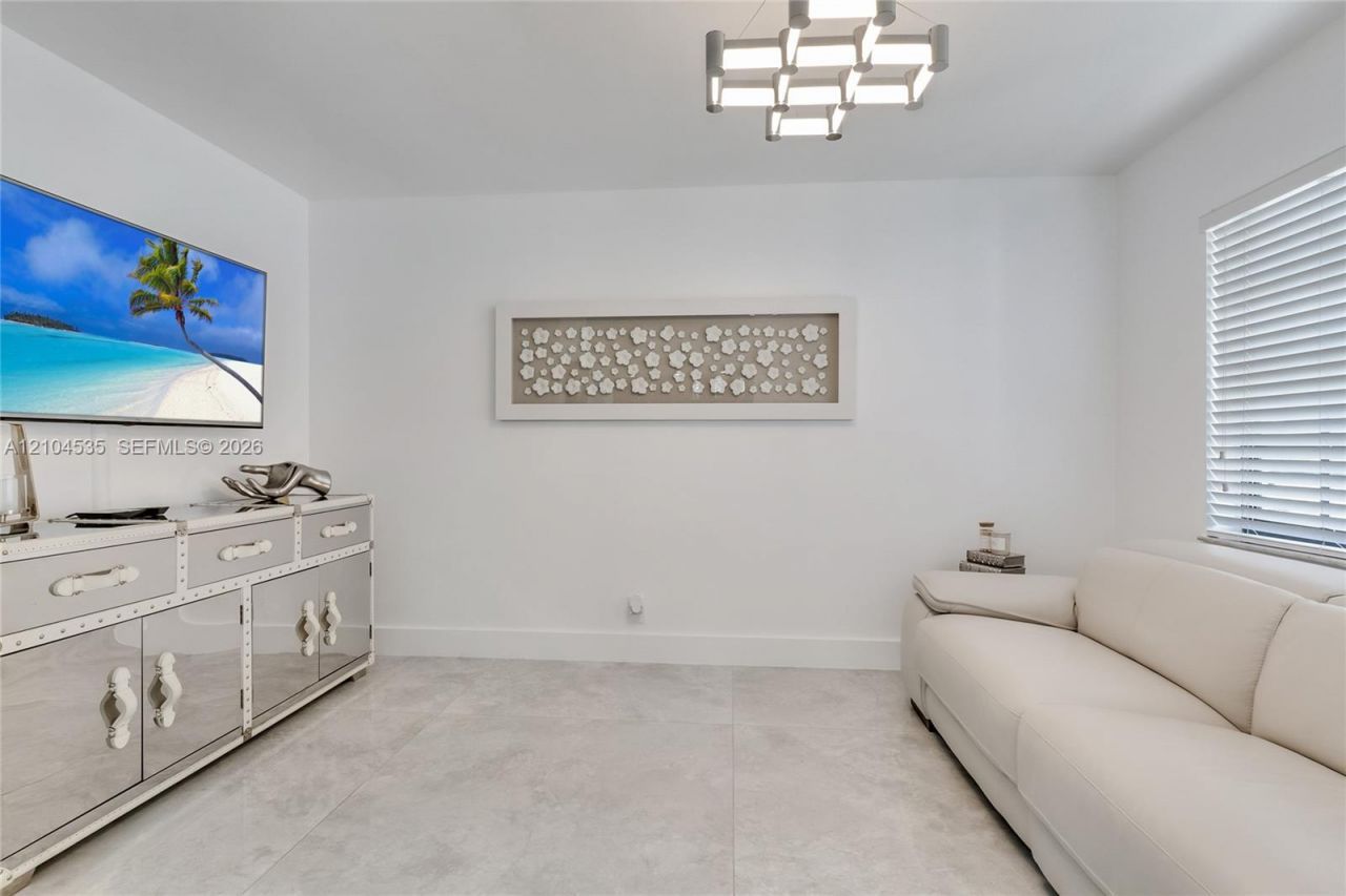 21244 Harbor Way, Unit 211-21, Aventura, FL 33180 Photo